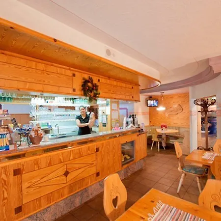 Camino Hotel